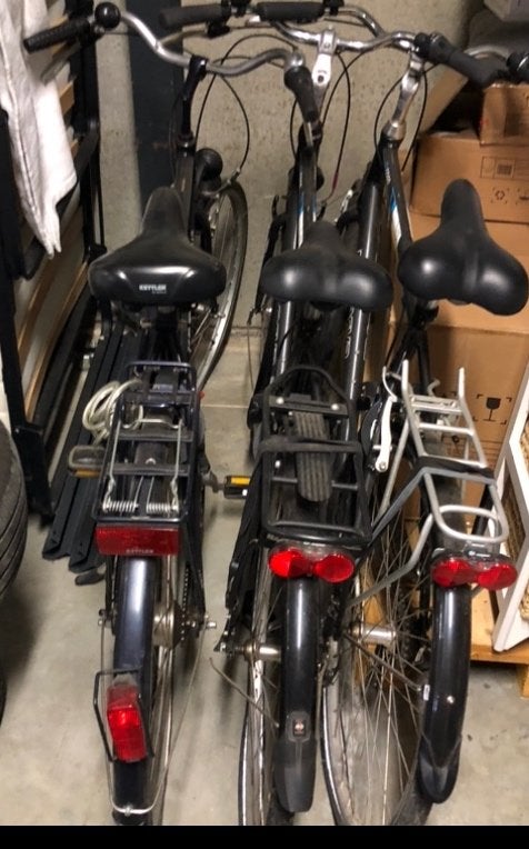 Oude fietsen om op te maken, Ophalen
