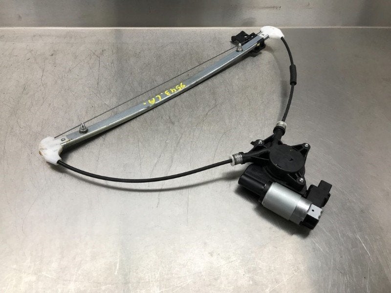 MECANISME VITRE ARRIÈRE GAUCHE Mazda CX-7 (|GJ6A5858X|), Autos : Pièces & Accessoires, Vitres & Accessoires, Mazda, Utilisé
