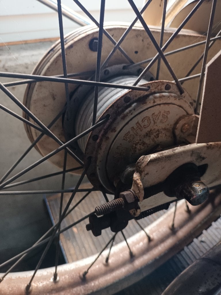 Gezocht: Sachs 16" achterwiel, Fietsen en Brommers, Ophalen