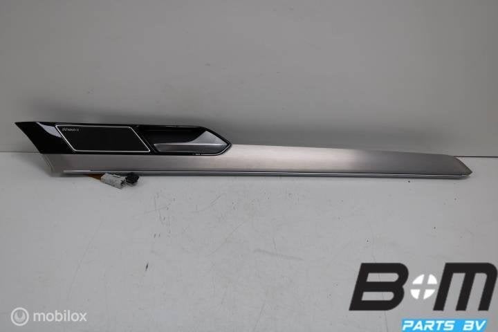 Portierlijst rechtsvoor VW PASSAT B8 3G1837114M, Utilisé
