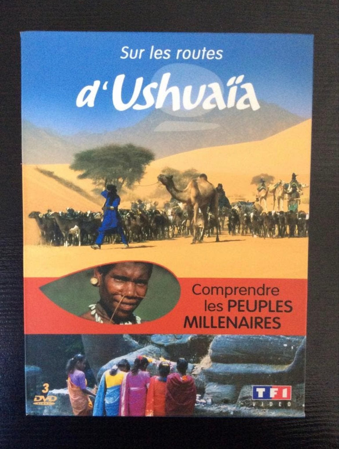 Sur les routes d’Ushuaia, CD & DVD, Enlèvement, Comme neuf, Français, Français