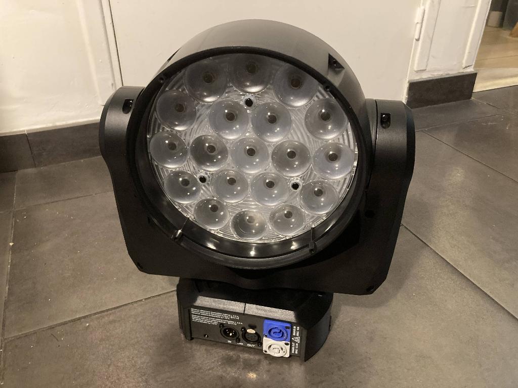Lyre Led Martin Mac Aura, TV, Hi-fi & Vidéo, Appareils professionnels, Utilisé, Audio, Enlèvement