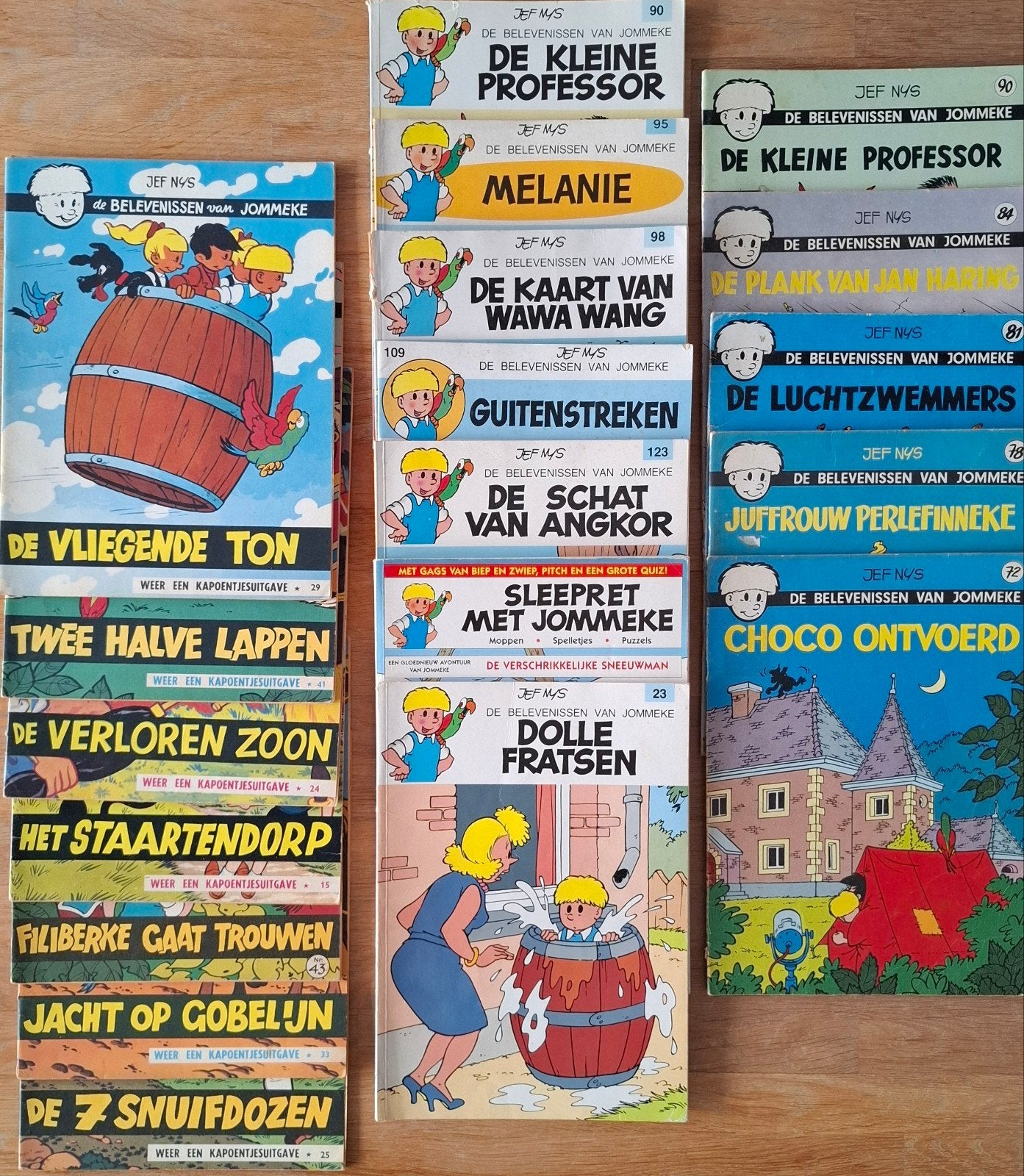 Strips:
Jommeke, Suske en Wiske,
Urbanus, varia, Ophalen