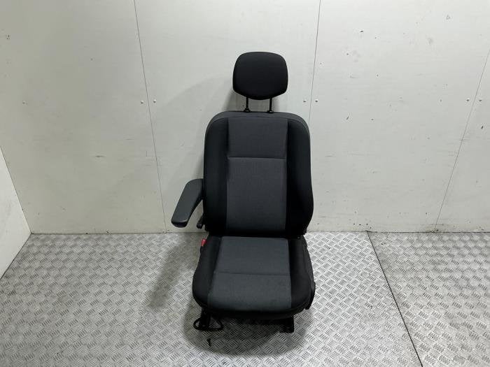 Siège gauche d'un Renault Master (Master 4 19-), Renault, Utilisé, -, -