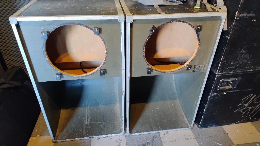 Scoops Baskasten 15inch fane, Ophalen, Gebruikt, Overige merken