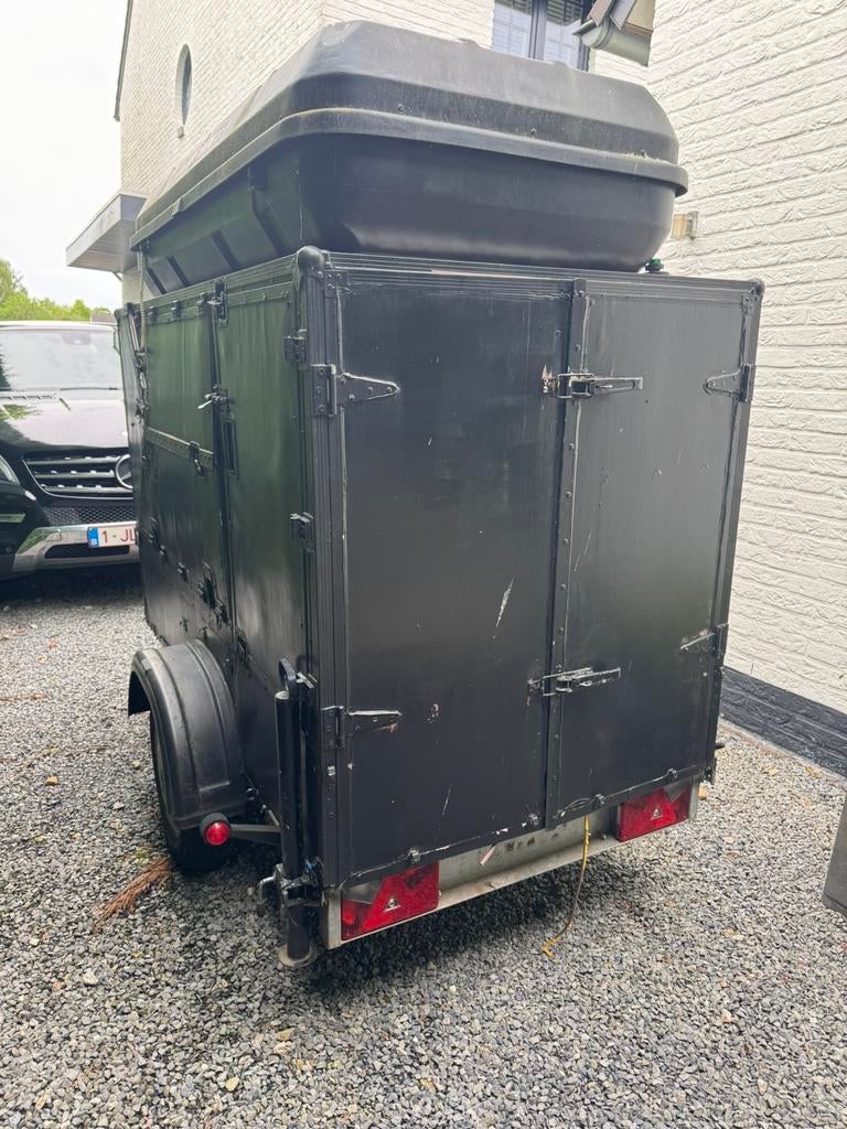 Gesloten aanhanger 750kg, Dieren en Toebehoren, Ophalen, Zo goed als nieuw