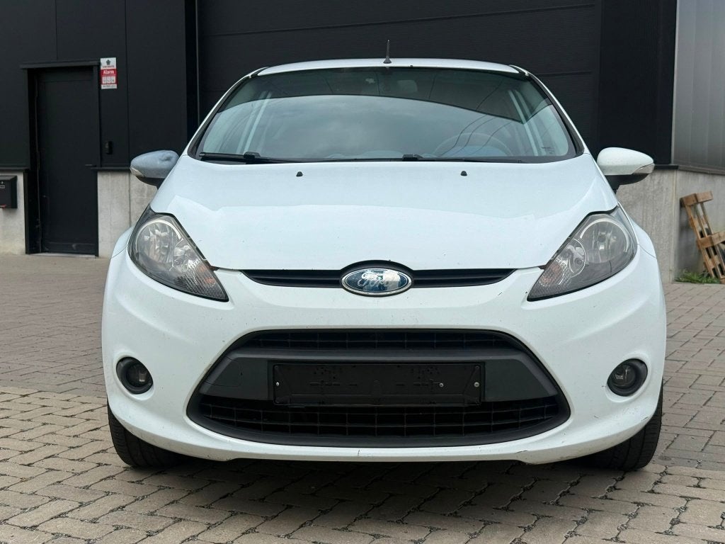 Ford Fiesta 1.4, Achat, 50 kW, Electronic Stability Program (ESP), Boîte manuelle