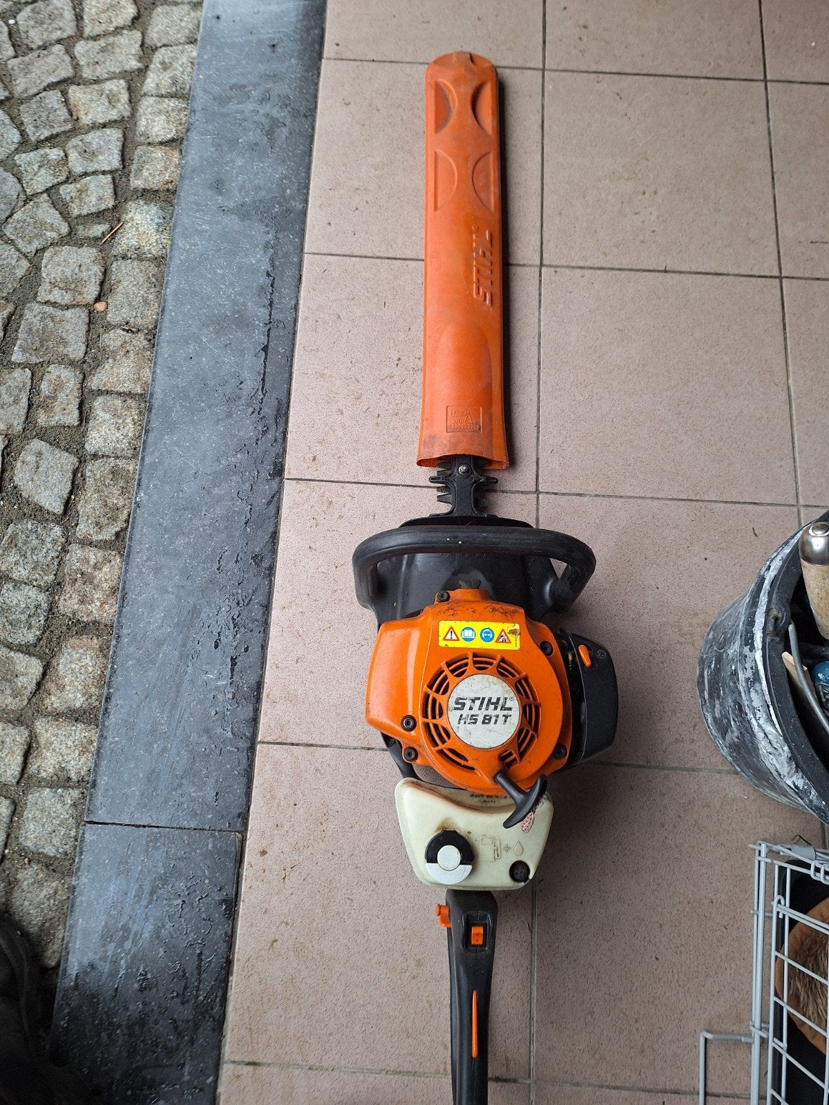 Stihl heggenschaar, Ophalen, Benzine
