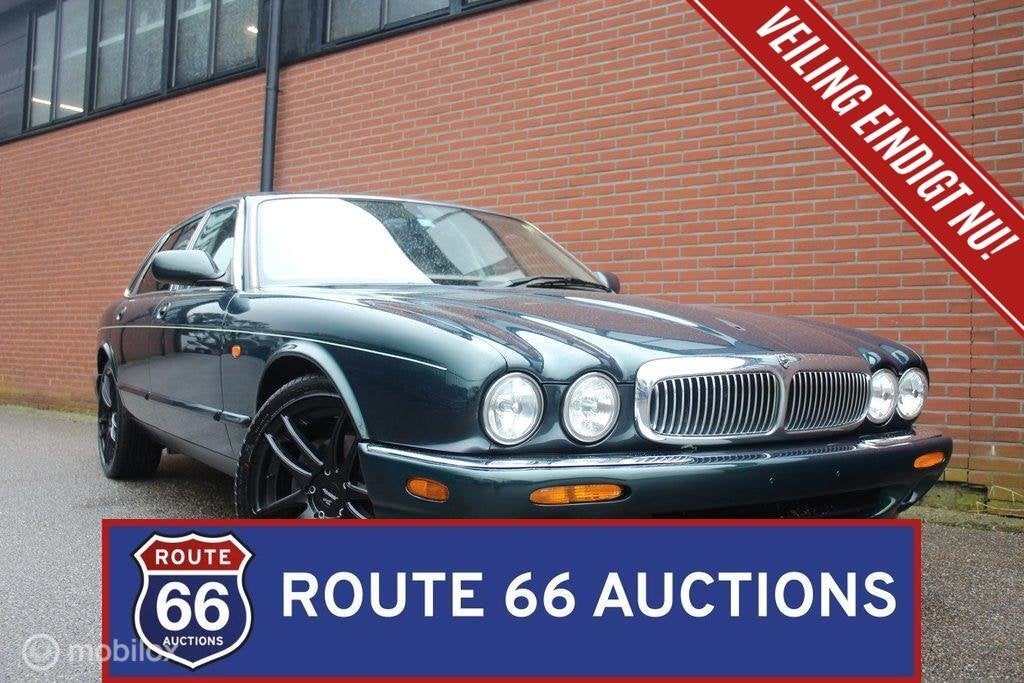 Jaguar XJ8 4.0 | 2000 | Route 66 Auctions, Auto's, Zwart, Bedrijf, Handgeschakeld, Overige carrosserie