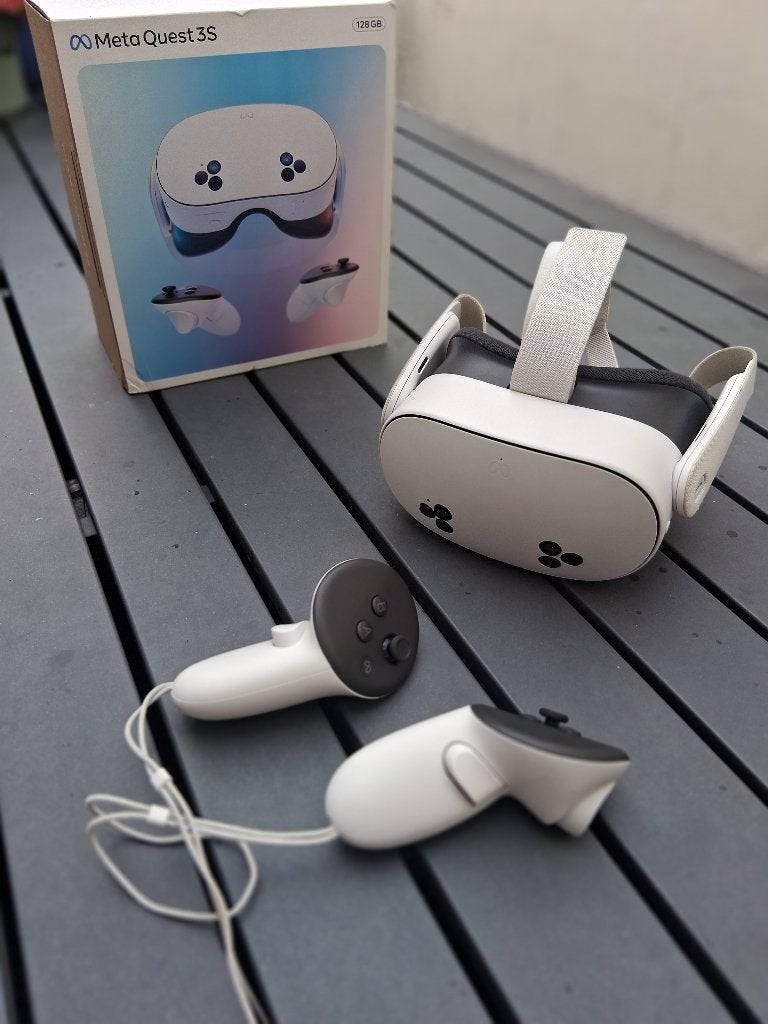 Meta Quest 3S 128 Go Comp. PC VR (Flight Sim, F1 2026, etc.), Consoles de jeu & Jeux vidéo, Enlèvement, Comme neuf, Lunettes VR