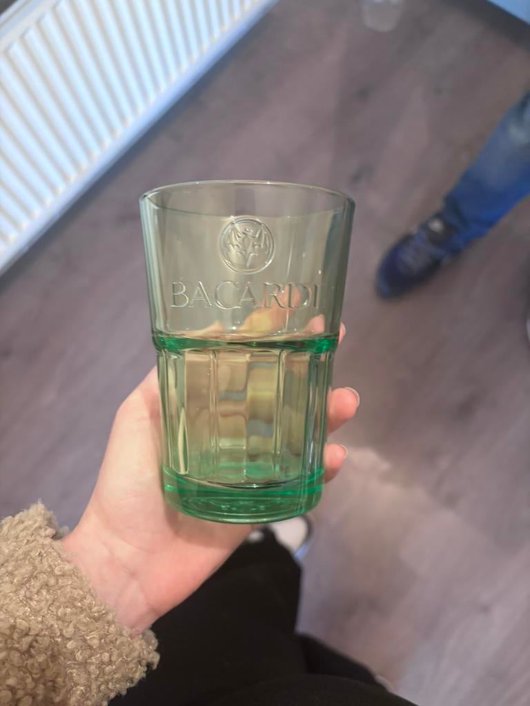 Bacardi glazen, Verzamelen, Ophalen of Verzenden, Zo goed als nieuw