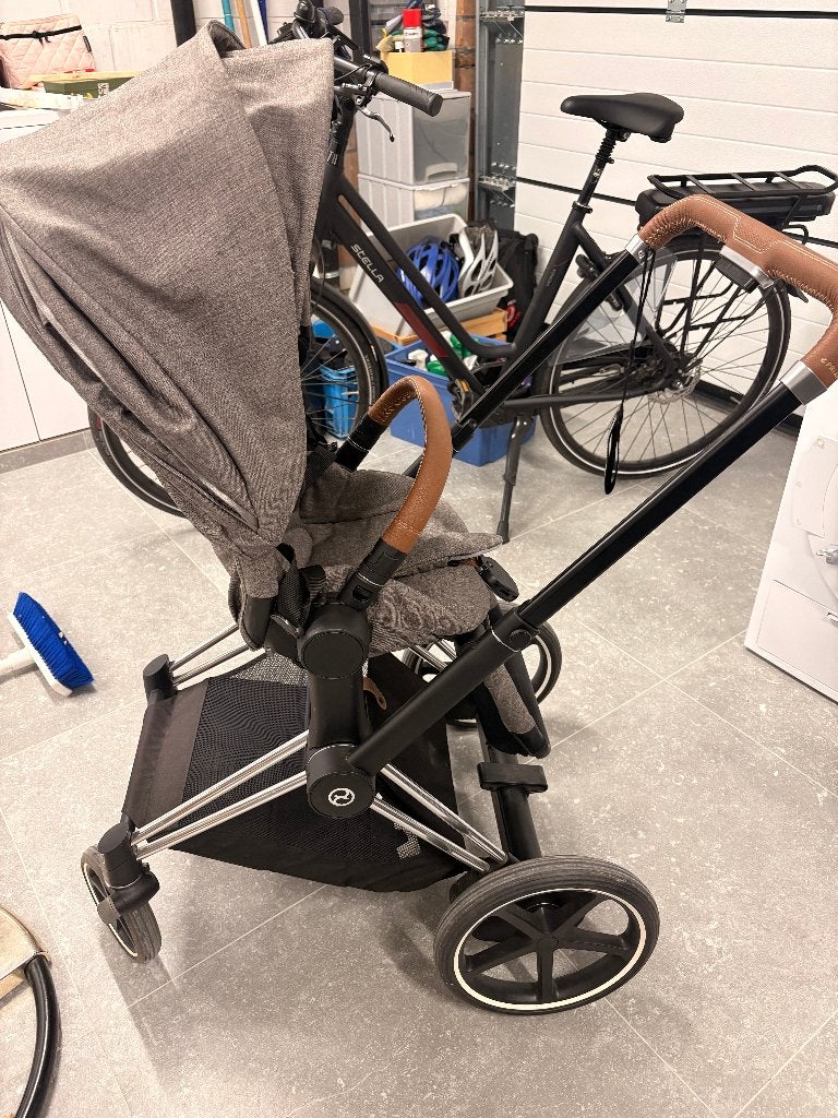 Cybex E-Priam, Kinderen en Baby's, Ophalen, Zo goed als nieuw, Overige merken, Verstelbare rugleuning