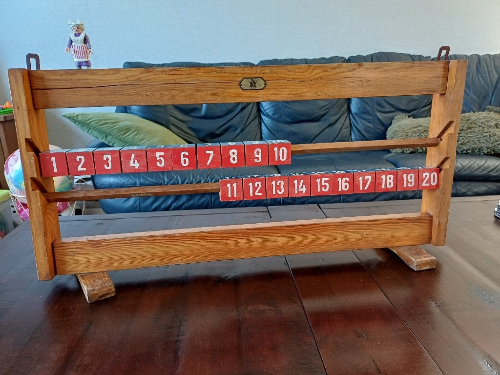 Vintage telraam in hout uit scooltje jaren 50, Kinderen en Baby's, Ophalen, Gebruikt, Overige typen
