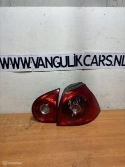 Achterlicht   rechts Volkswagen Golf V, Gebruikt, Volkswagen, Ophalen of Verzenden, Volkswagen
