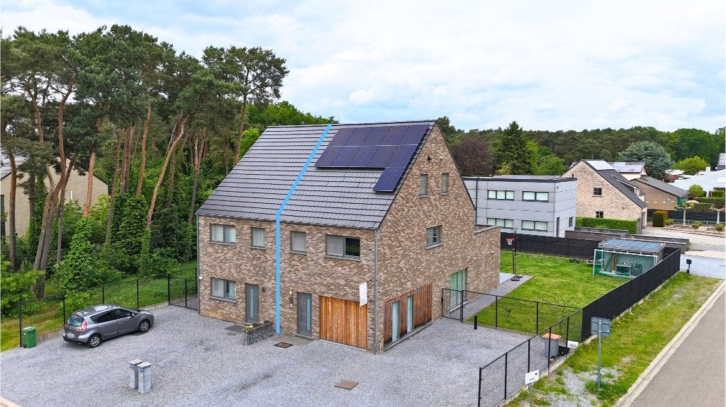 Woning te koop, Immo, Maisons à vendre, Maasmechelen, 500 à 1000 m², Maison Bi-familiale ou Jumelée, A