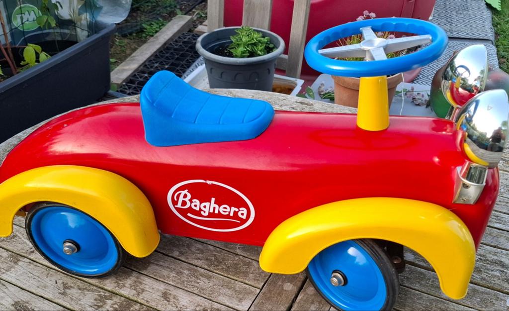 Voiture autoportée Baghera, modèle vintage, Enfants & Bébés, Enlèvement