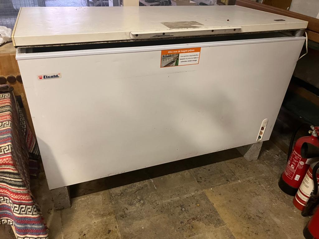 professionele Elcold diepvrieskist 73B - 157L - 80H, Elektronische apparatuur, Vriezers en Diepvrieskisten, Ophalen, Zo goed als nieuw