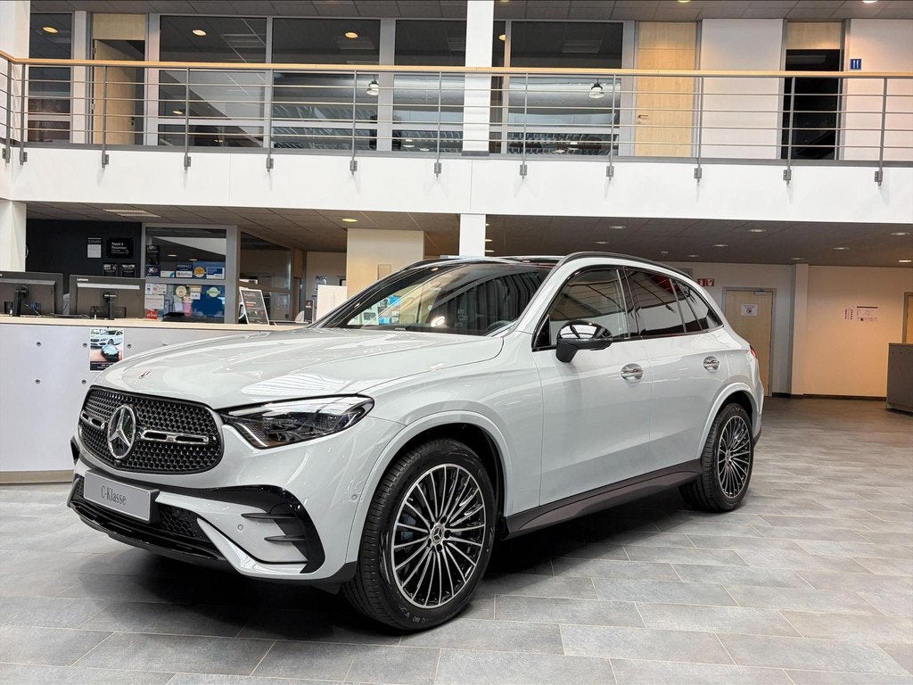 Mercedes-Benz GLC GLC 200 4MATIC "140 Years Edition", Argent ou Gris, Achat, Entreprise, Noir