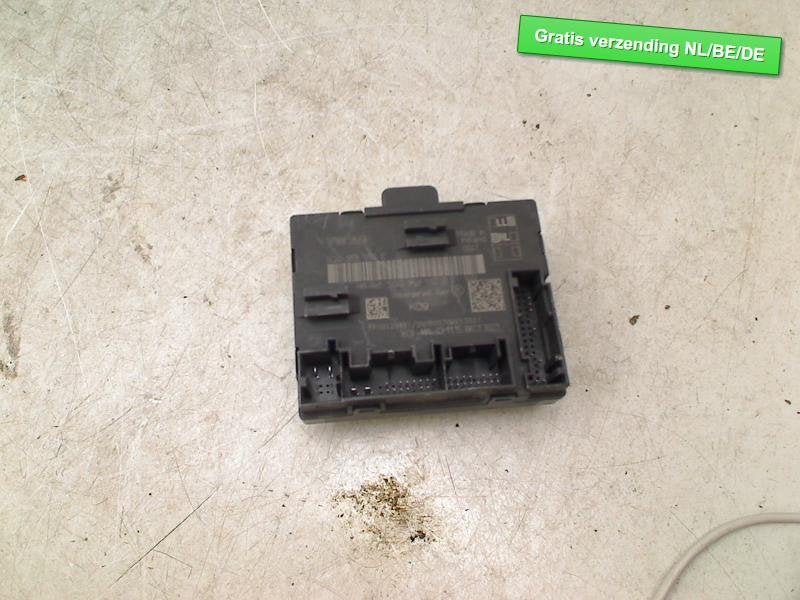 PORTIER REGELAPPARAAT RV Golf VII (AUA) (5Q0959592E), Volkswagen, Volkswagen AG, Utilisé, Kundenbetreuung@volkswagen.de