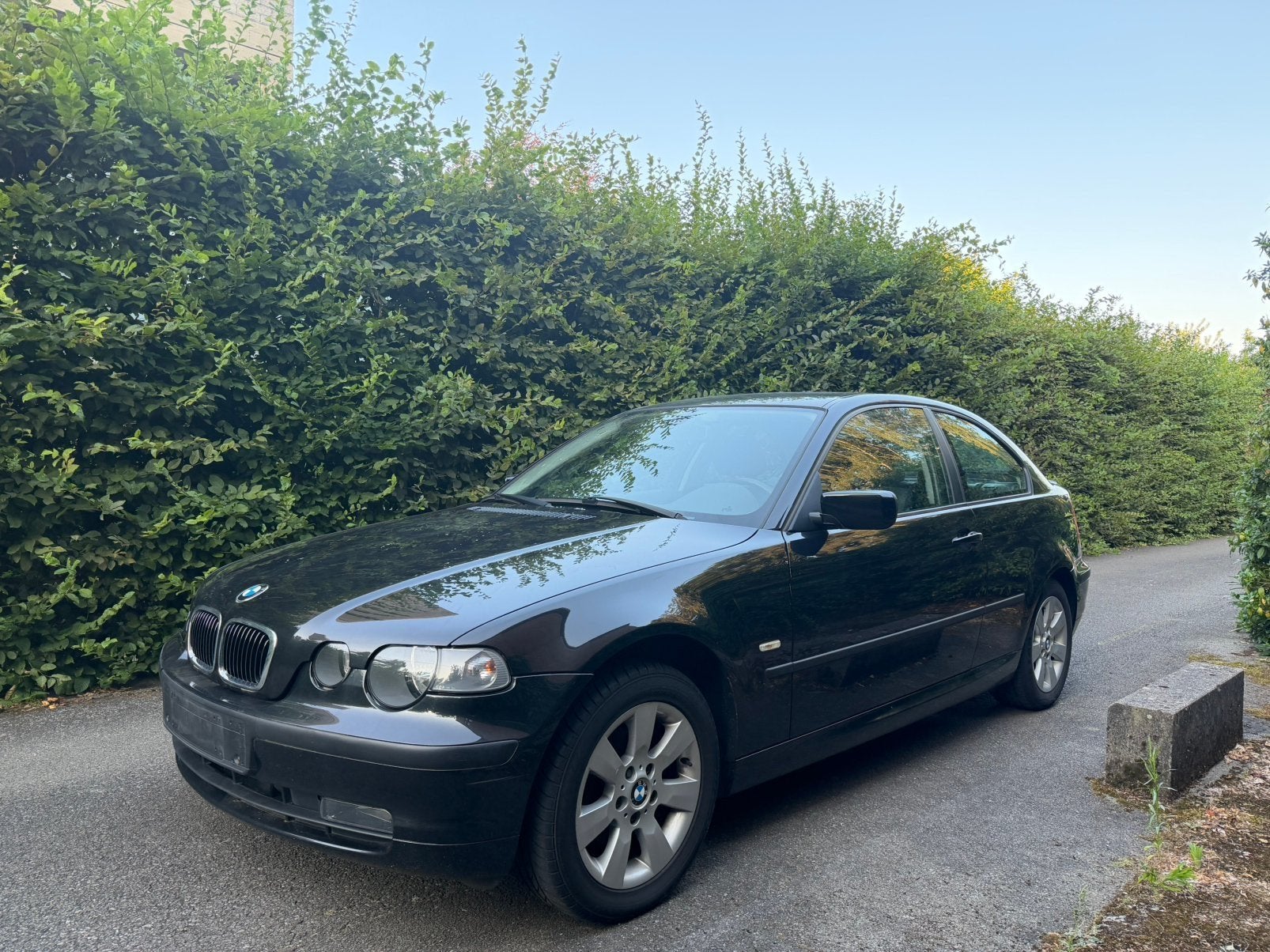 BMW 318 diesel coupe met SLECHTS 106.000KM - 2005 - GARANTIE, Auto's, Zwart, Overige kleuren, Bedrijf, Onderhoudsboekje