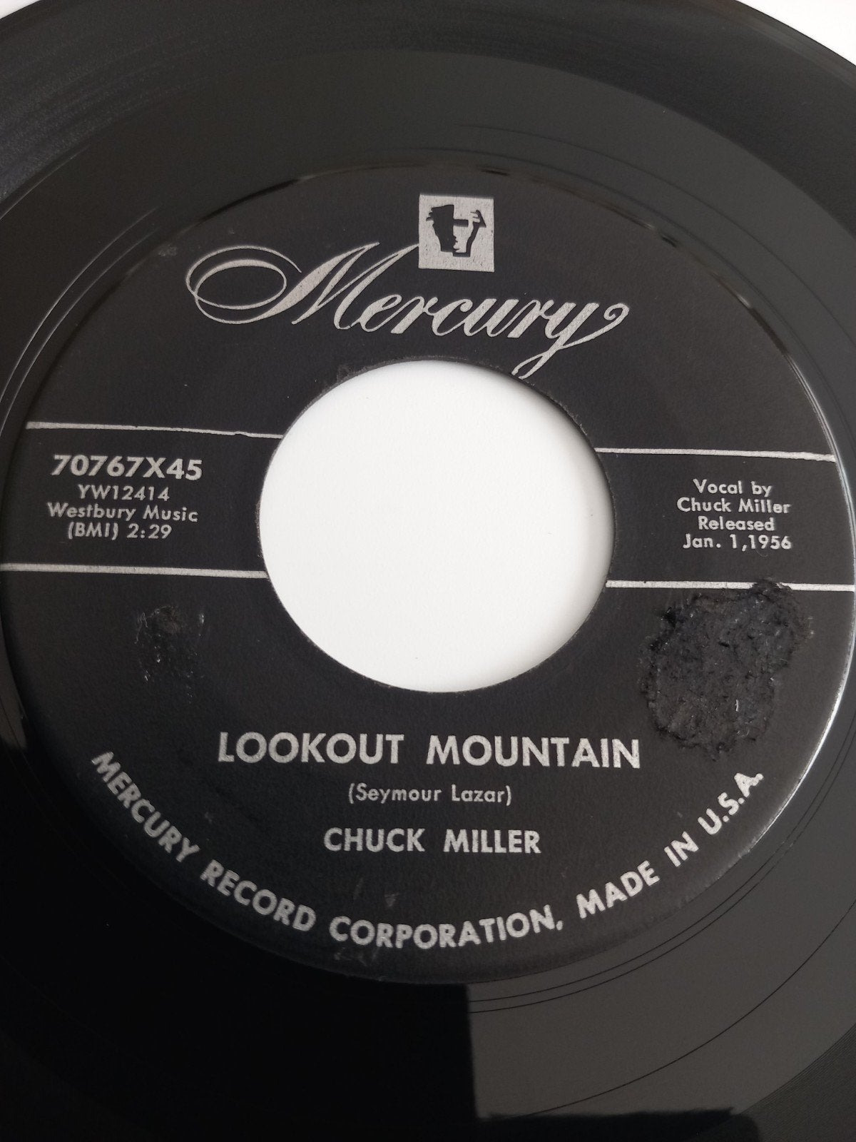 CHUCK MILLER. LOOKOUT MOUNTAIN. POPCORN 60'S USA 45T, Ophalen of Verzenden