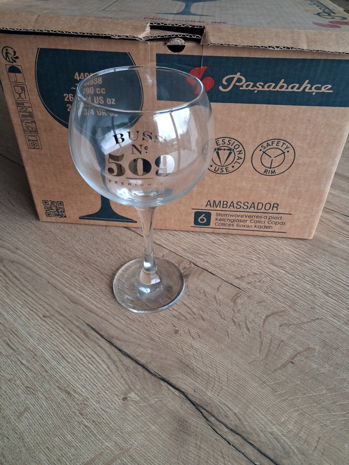 Gin glazen buss n509, Ophalen of Verzenden