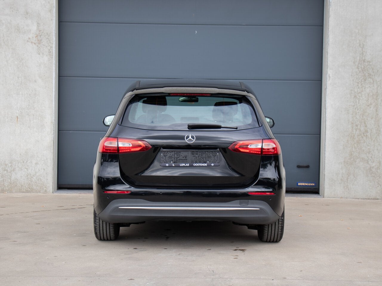Mercedes-Benz B 180 1.5 AUTOMAAT 115PK CAMERA|NAVI|SENSOREN, Monovolume, 4 cilinders, Bedrijf, Te koop