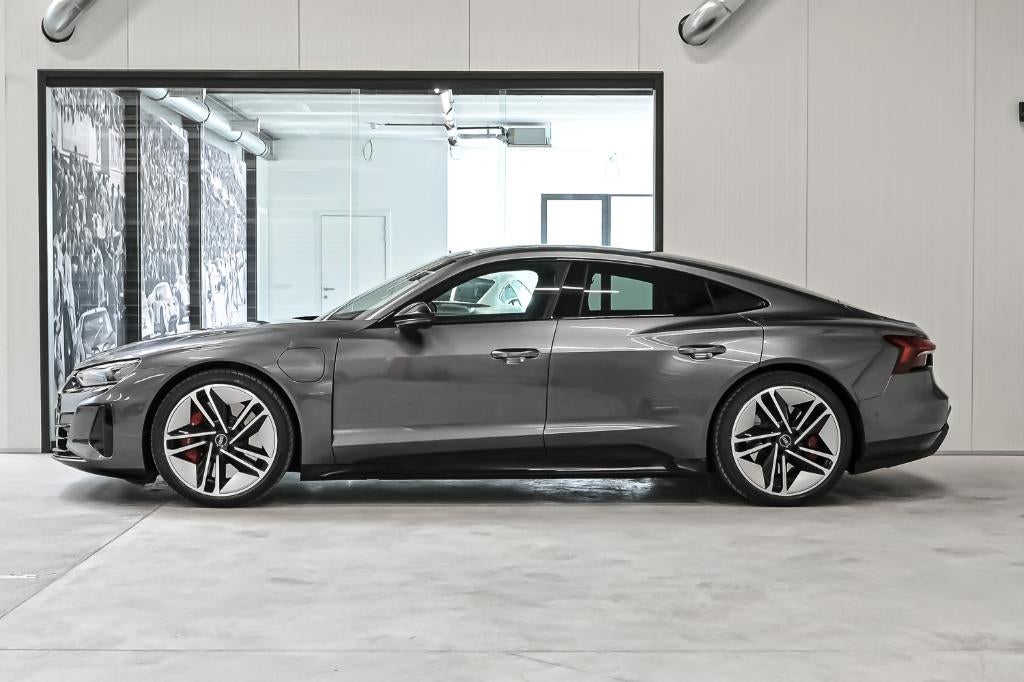 Audi RS e-tron GT PANO | B&O | 4WS | HUD | 360 | Cuir, Autos, Audi, Cuir, Argent ou Gris, Achat, Euro 6