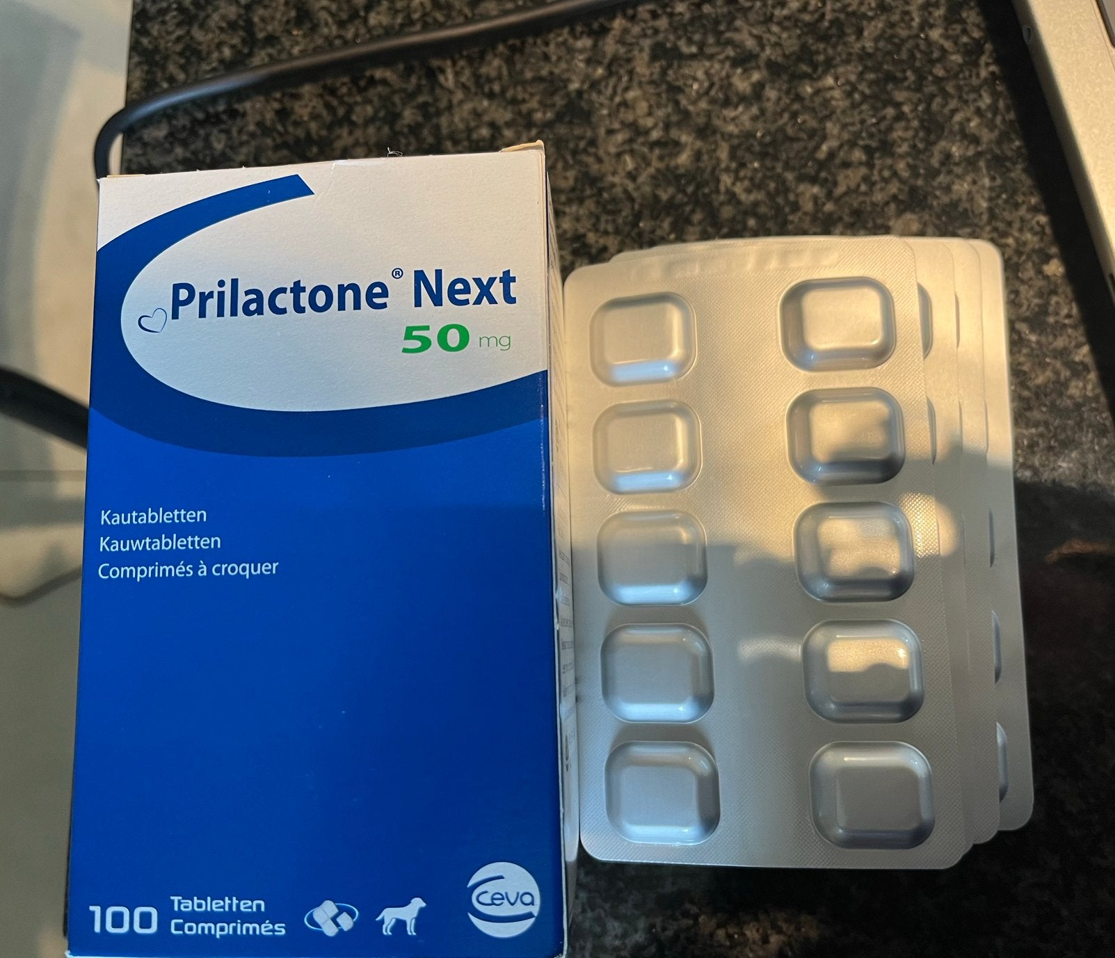 Prilactone medicatie hond, Ophalen, Hond