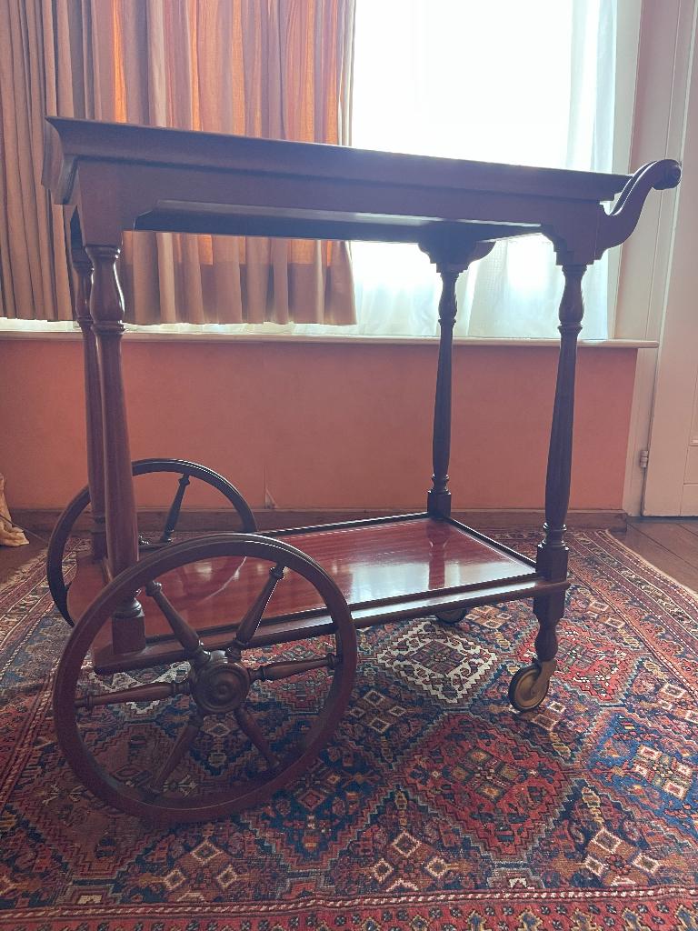 Antieke serveertafel - perfecte staat, Ophalen