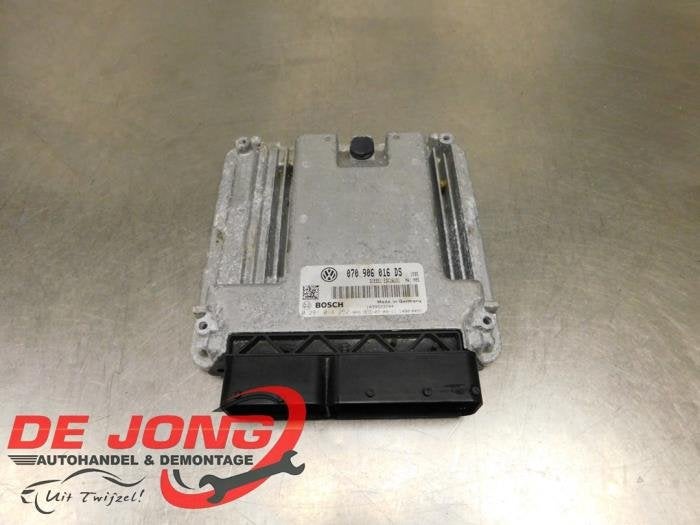 Computer Motormanagement van een Volkswagen Transporter, Gebruikt, -, Volkswagen, -