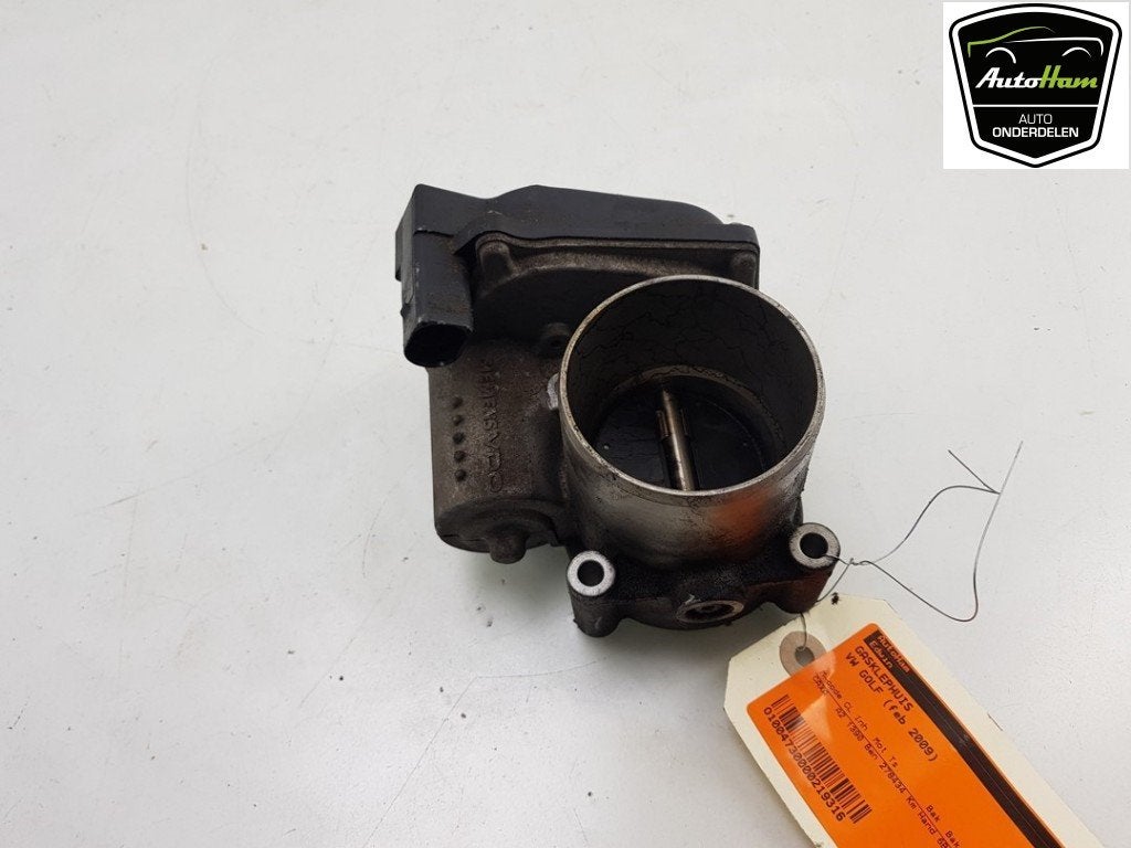 BOITIER PAPILLON Volkswagen Golf Plus (5M1 / 1KP), Autos : Pièces & Accessoires, Utilisé, Volkswagen