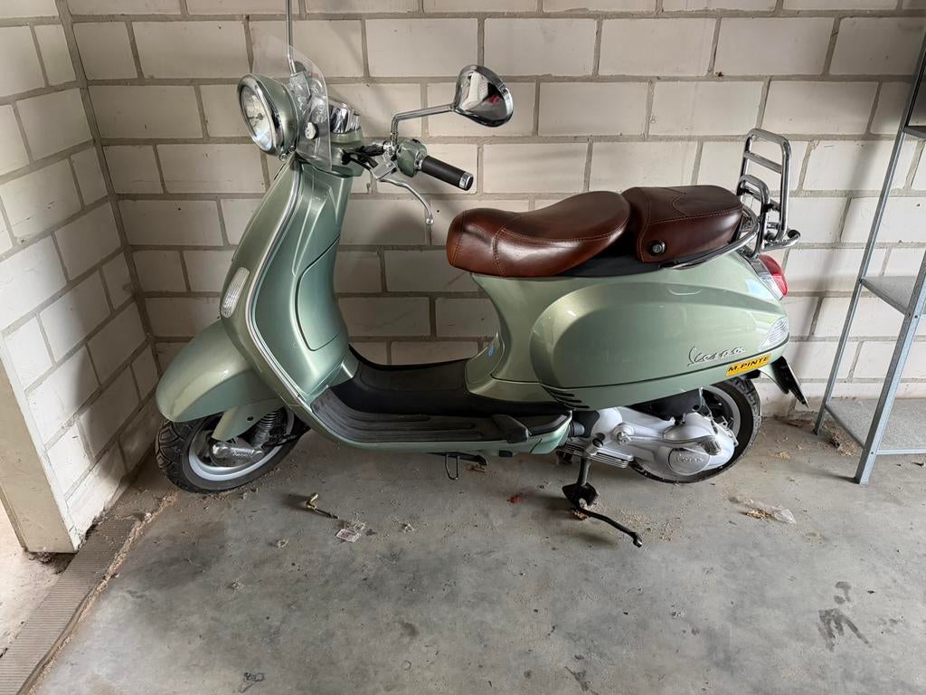 Mooie vespa te koop, Enlèvement, Comme neuf