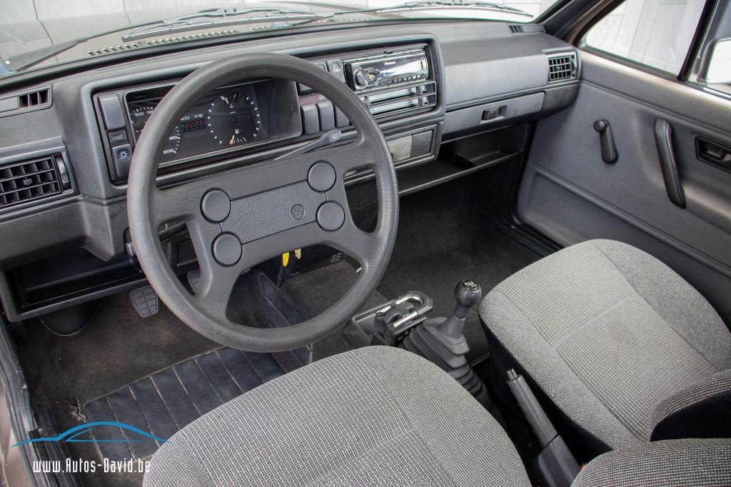 VW Volkswagen Golf MK2 1.3 Benzine / OLDTIMER, Auto's, Voorwielaandrijving, Stof, 4 cilinders, Bedrijf
