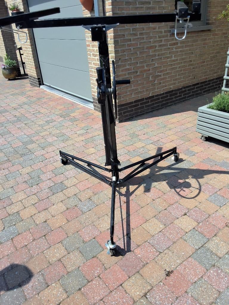 Gyproc-platen lift, Enlèvement