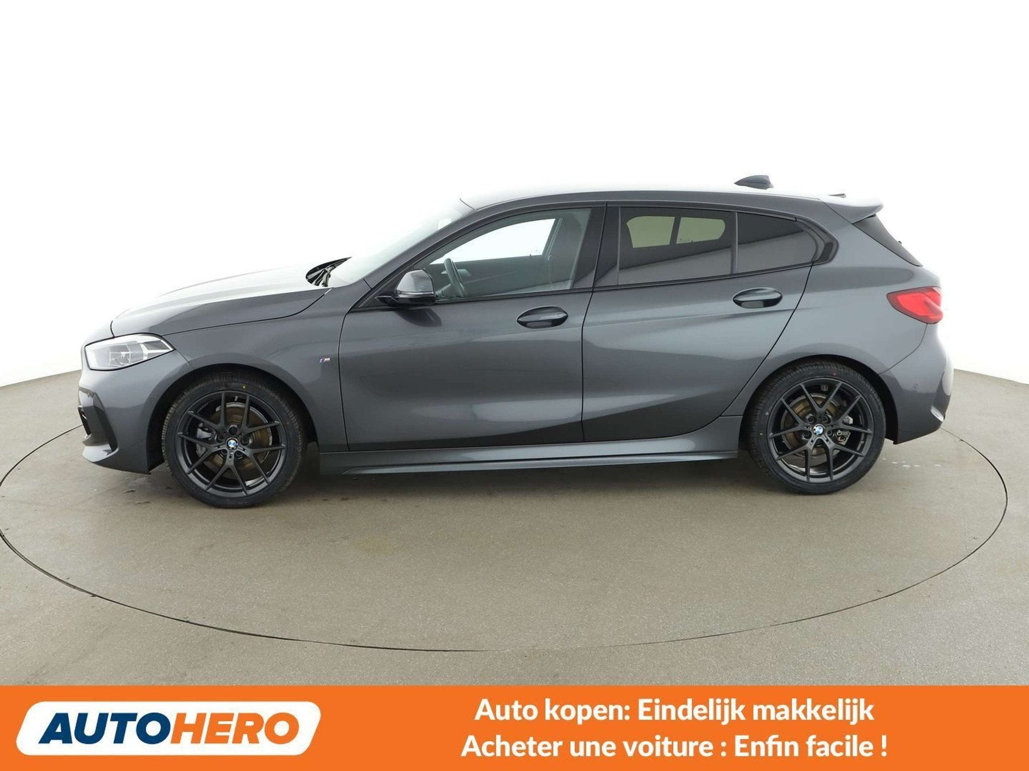 BMW 1 Serie 118 118i M Sport (année de construction 2020), Autos, Argent ou Gris, Achat, Euro 6, https://public.car-pass.be/vhr/ed155da3-bf51-4503-8dce-a19211f7c5b4
