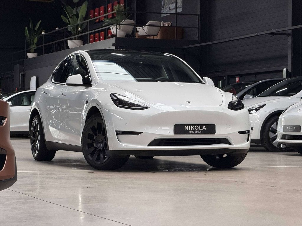 Tesla Model Y LONG RANGE - ALL WHEEL DRIVE - ENHANCED AUTOPI, Auto's, Tesla, Zwart, Lichtsensor, Wit, Leder