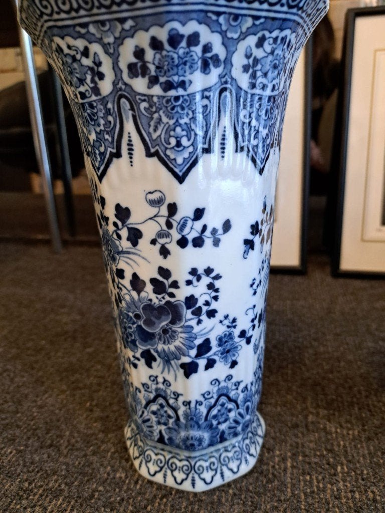 Antieke Mosa Maastrichts Delfs blauwe trompetvaas decor 577, Ophalen