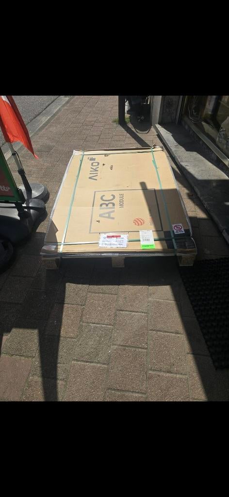 AIKO 3DGEN 485WP ZWART WIT ZONNEPANEEL, Doe-het-zelf en Bouw, Zonnepanelen en Toebehoren, Ophalen