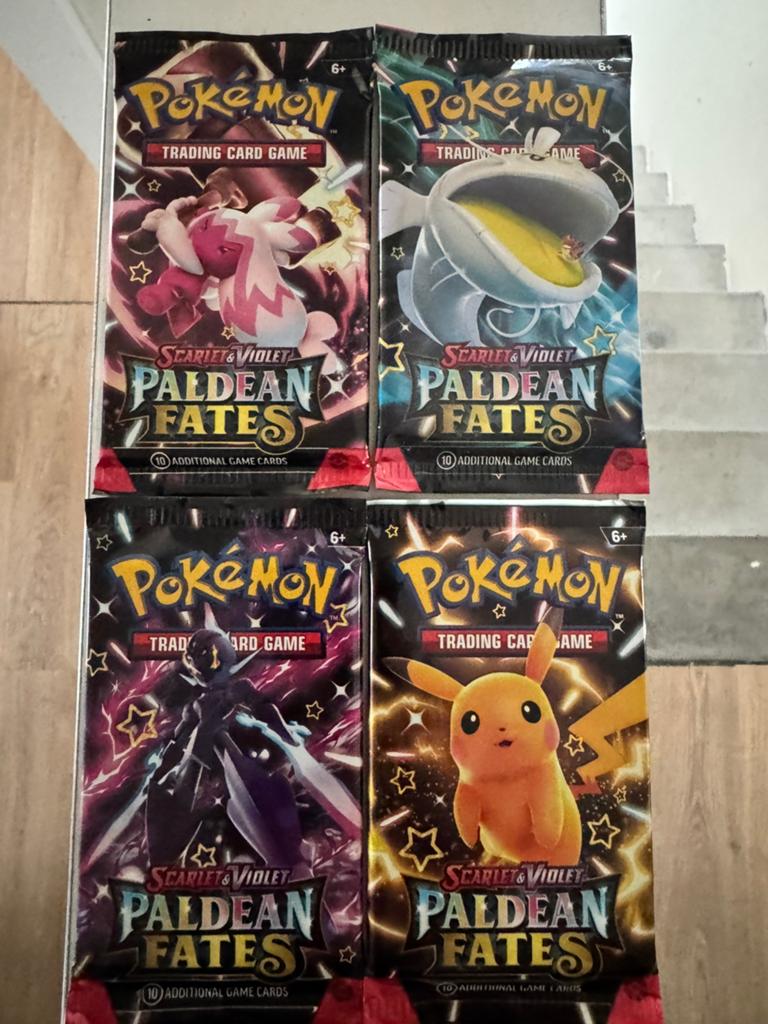 Pokemon Paldean Fates boosterpack artset, Ophalen of Verzenden, Zo goed als nieuw
