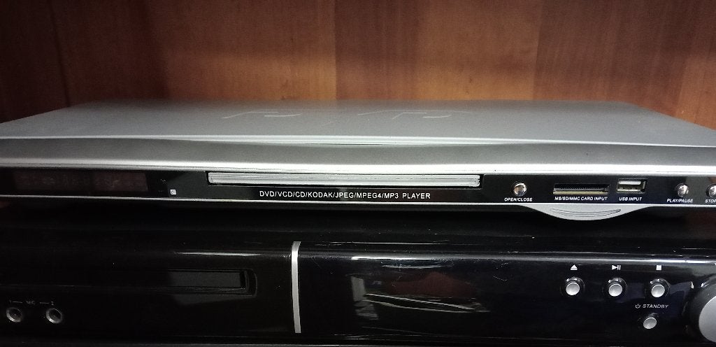 2 x cd speler, TV, Hi-fi & Vidéo, Lecteurs CD, Enlèvement ou Envoi, Utilisé, Autres marques