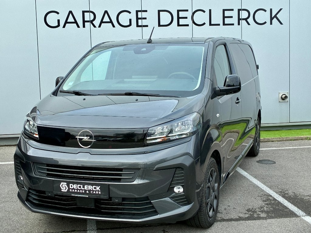 Opel Vivaro Autmaat met maar 10291 km, Dealer onderhouden, 4 cilinders, Zwart, Bedrijf