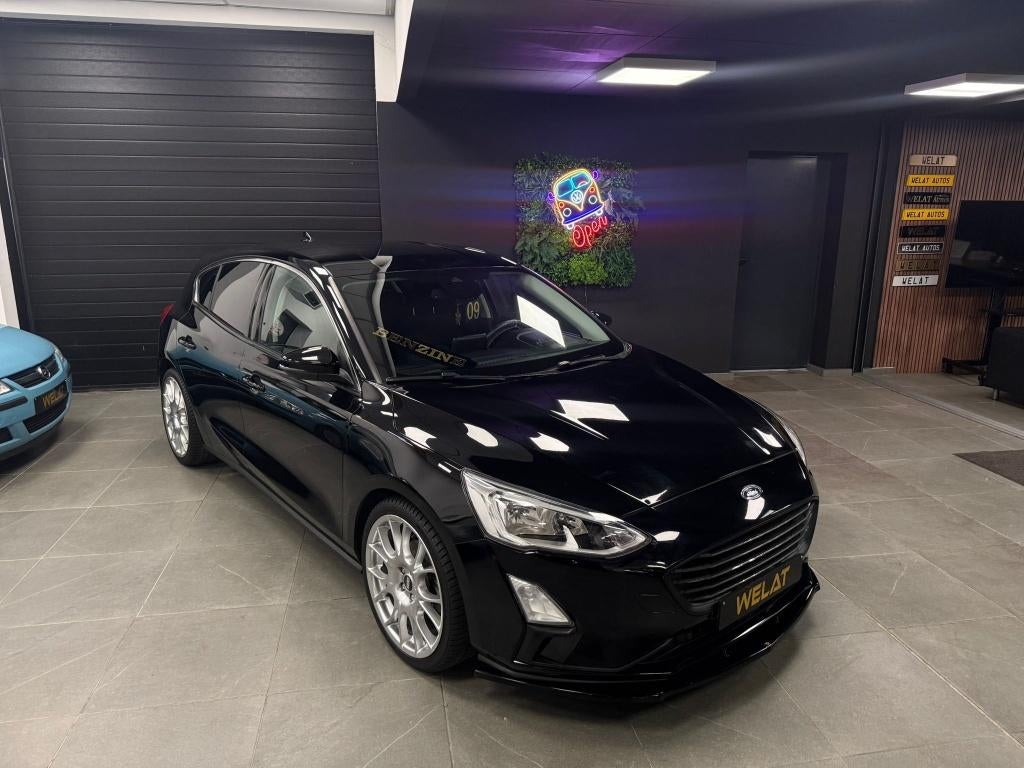 FORD FOCUS SPORT 2019 BENZINE TURBO 104.000 KM TOP STAAT, Zwart, Bedrijf, 1000 cc, 125 kW