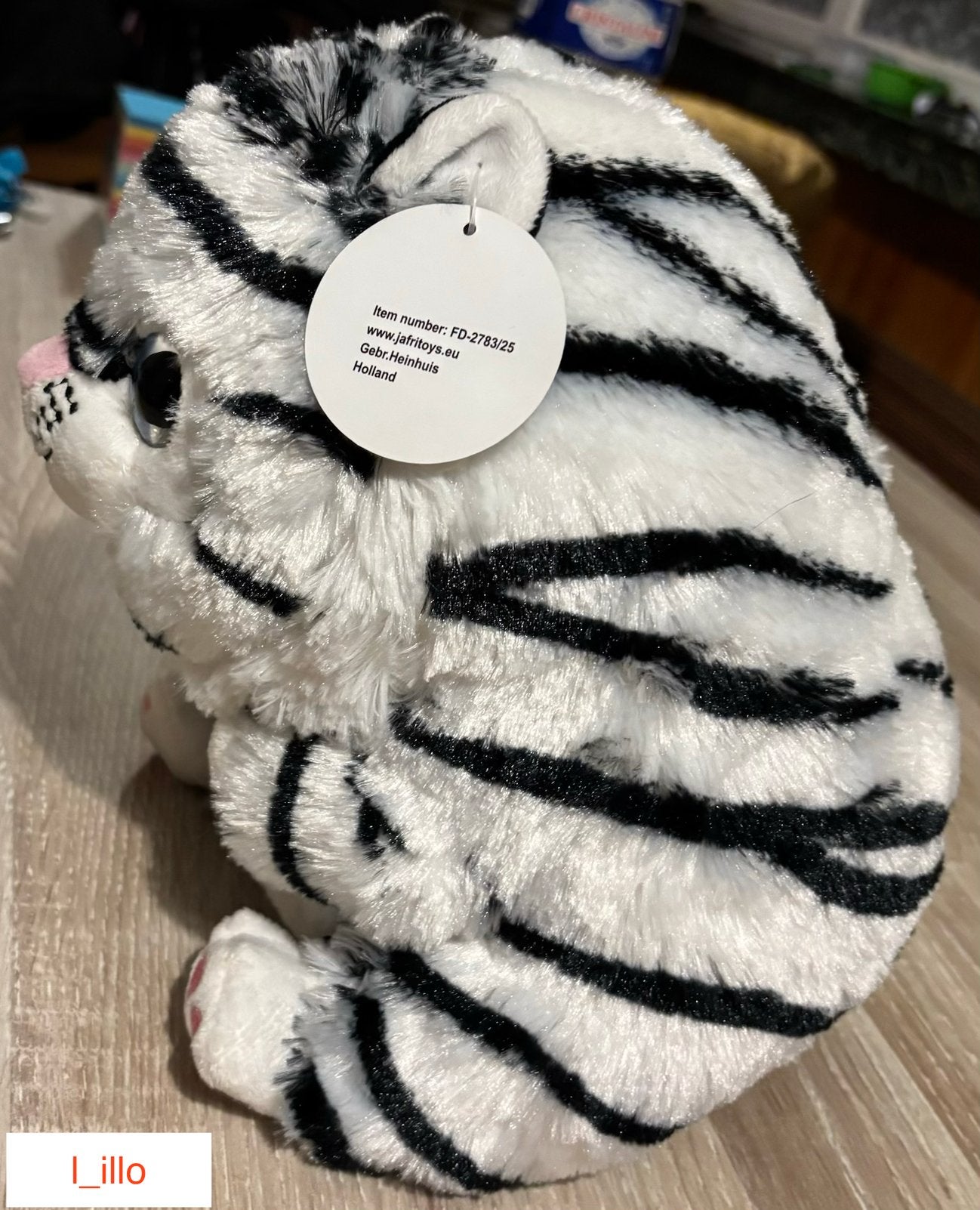 PELUCHE TIGRE RAYÉE 🐯, Enlèvement, Comme neuf, Autres types, Autres marques