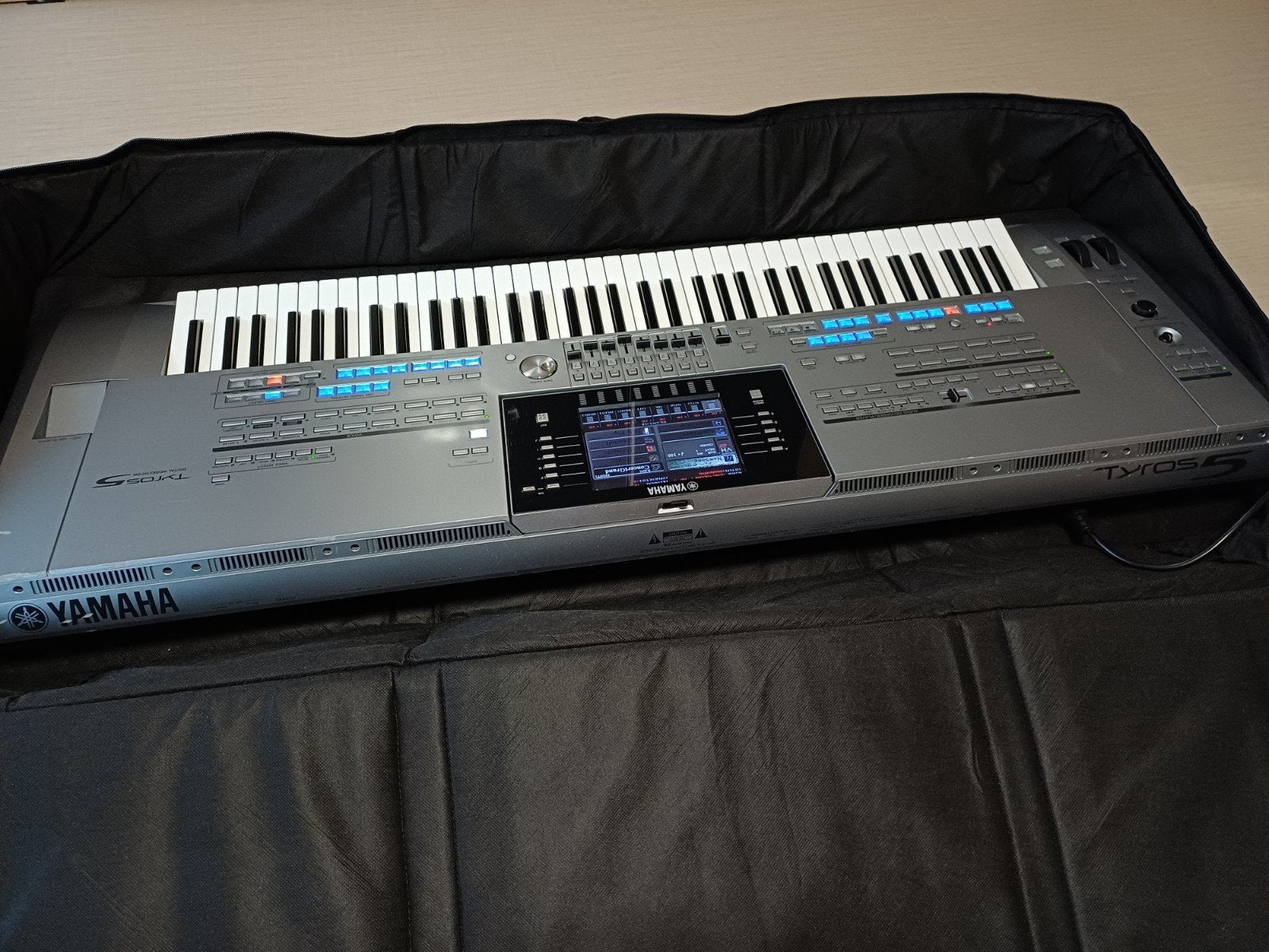 Tyros 5 xxl 76 toetsen, Enlèvement, Utilisé, 76 touches, Yamaha