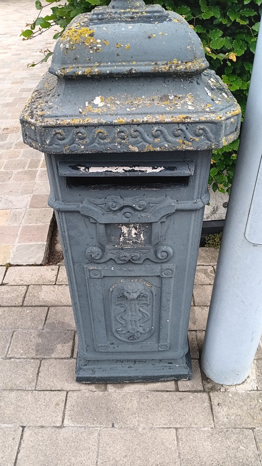 Gezocht, Ophalen