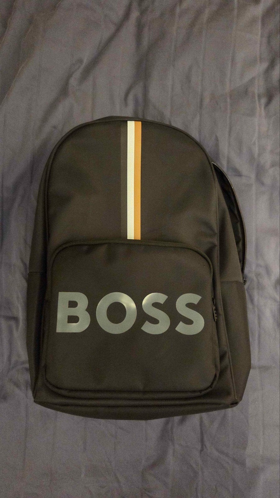 Sac à dos Boss, Envoi
