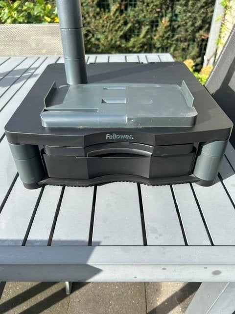 Fellowes monitorstandaard premium plus, Computers en Software, Ophalen, Zo goed als nieuw, In hoogte verstelbaar