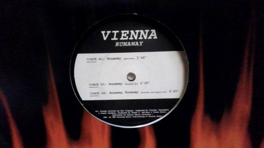 VIENNE « RUNAWAY », CD & DVD, 12 pouces, Trance, Enlèvement ou Envoi, Pochette photo