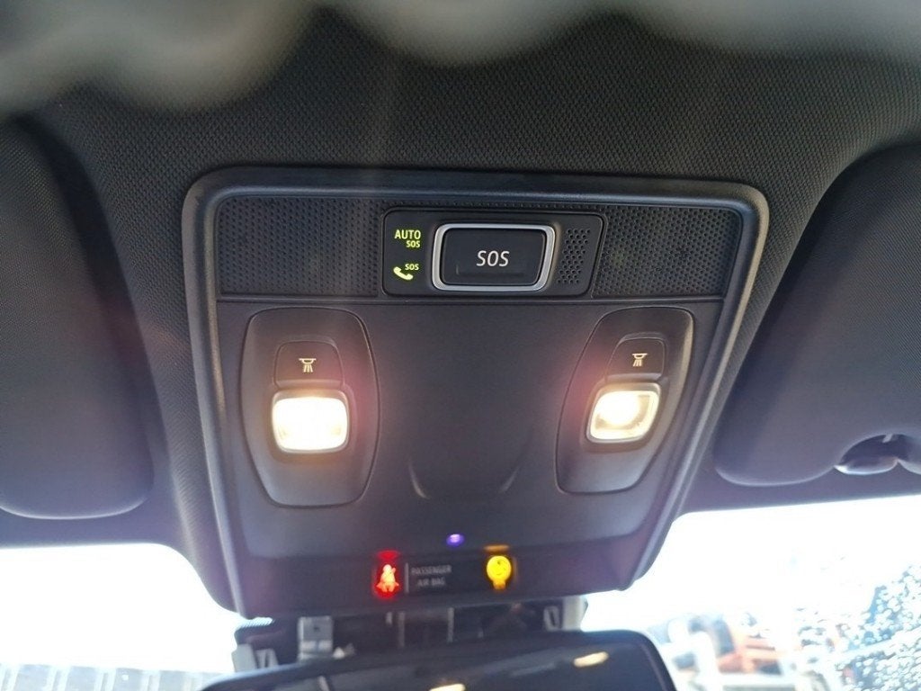 PLAFONNIER AVANT Renault Clio V (RJAB) (01-2019/-), Autos : Pièces & Accessoires, Renault, Utilisé, Peter-Huppertz-Straße 5
51063  Köln, DE